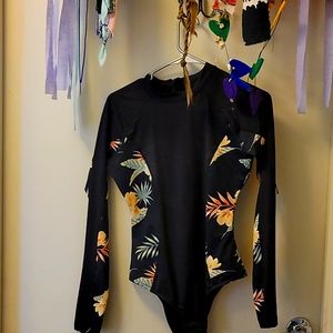 Billabong bikini wetsuit